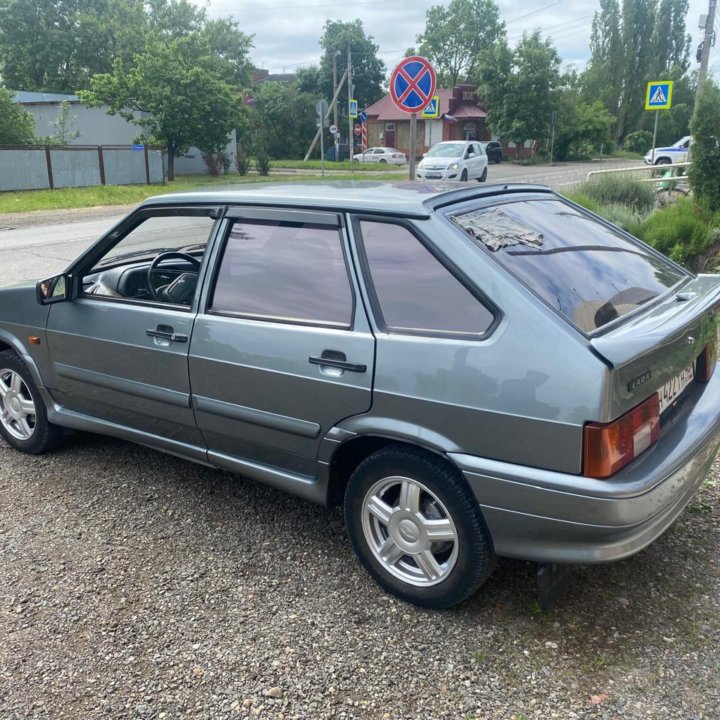 ВАЗ (Lada) 2114, 2011