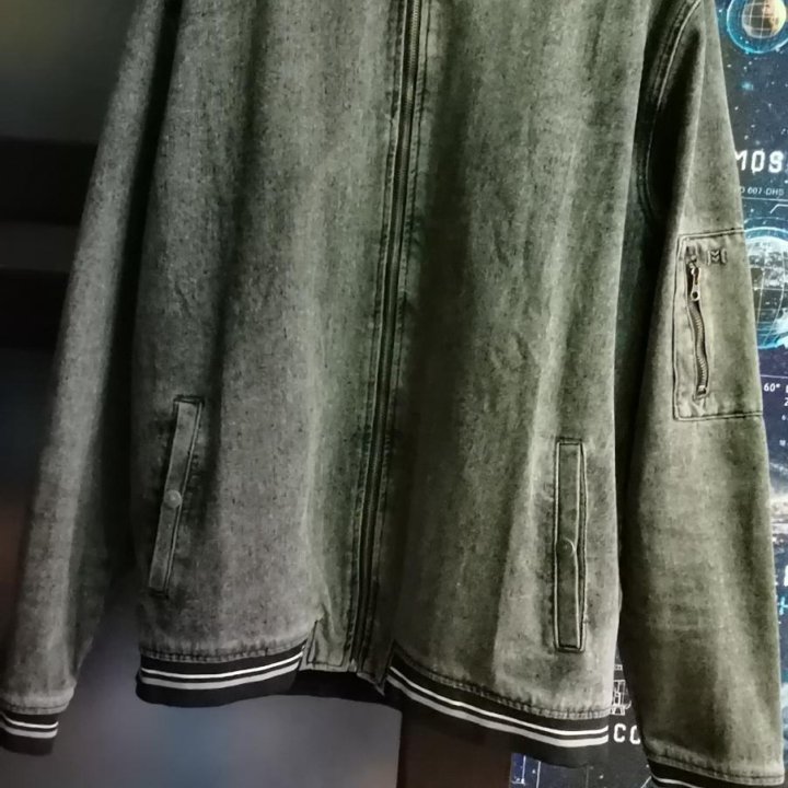 Бомбер мужской