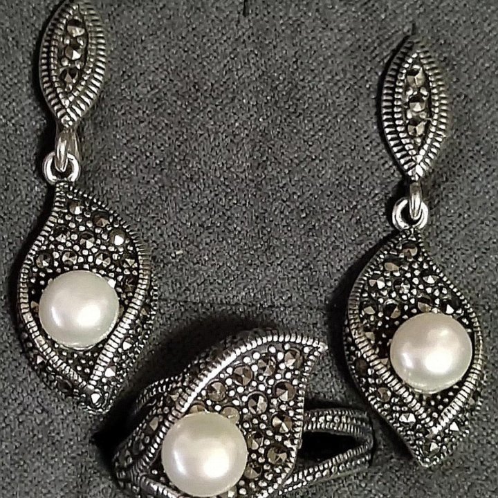 Гарнитур серебрянный