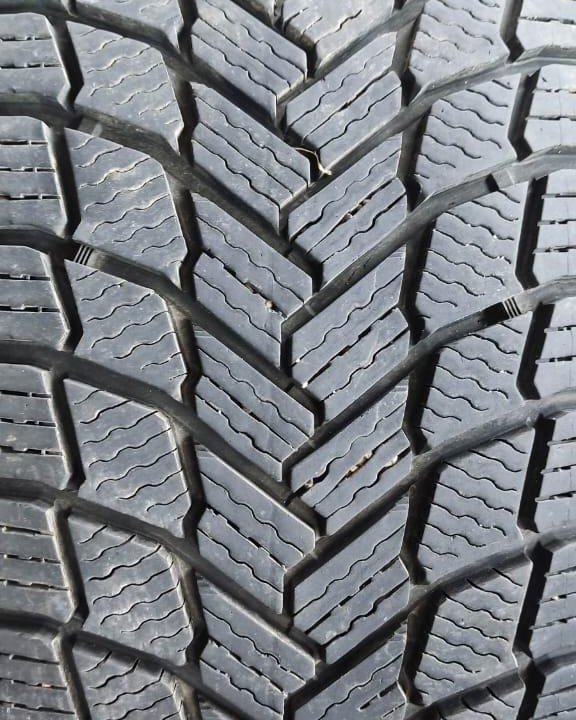 Шины michelin tlx-ice snow 98 h 215/55 1 комплект.