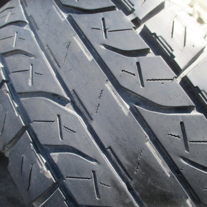 4шт 32 X11,50 R15 LT Yokohama