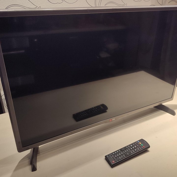 Телевизор LG цифровой 32'' 81см