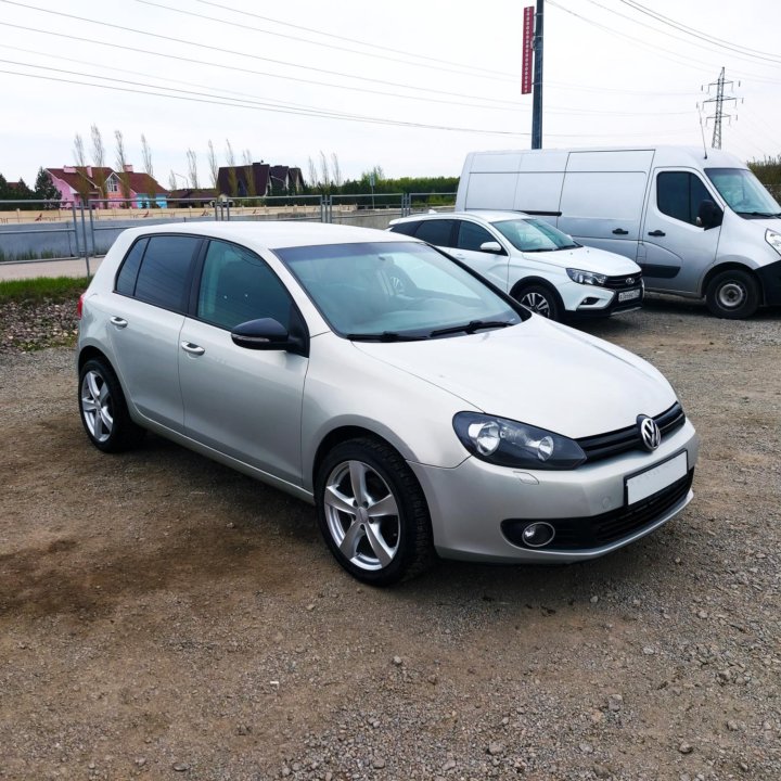 Volkswagen Golf, 2011