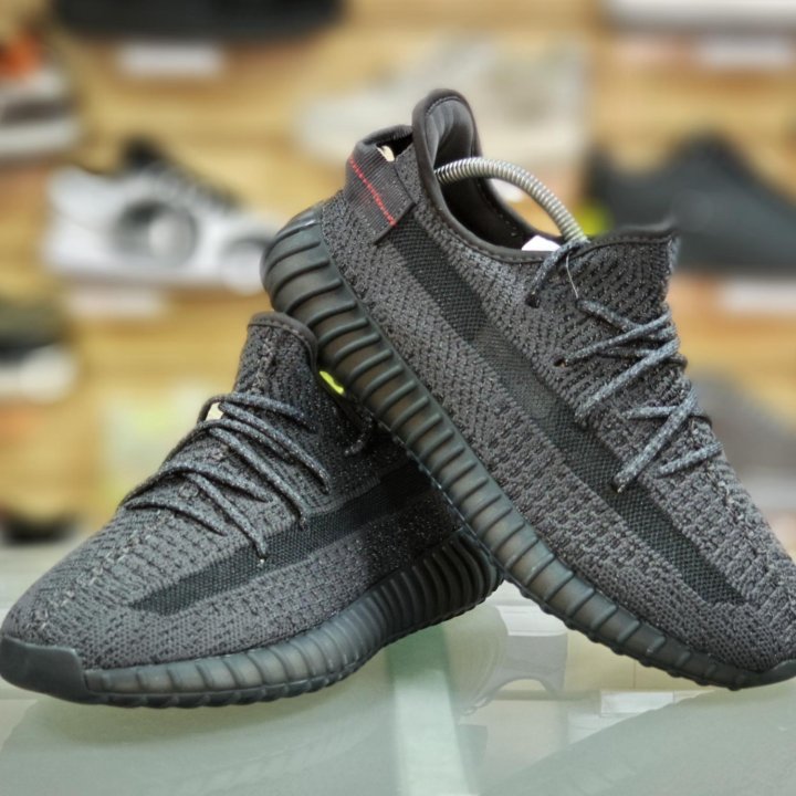 Кроссовки Adidas Yeezy boost 350