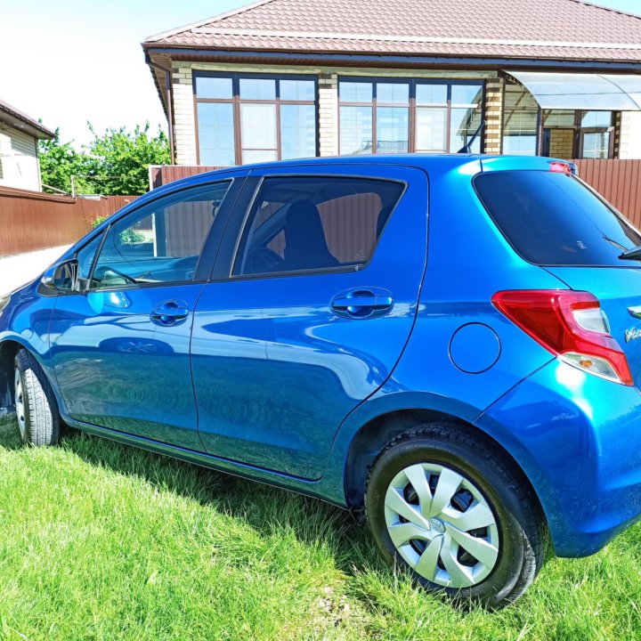 Toyota Vitz, 2015