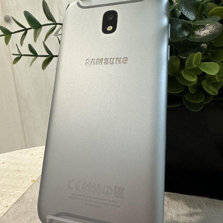 Samsung Galaxy J5 2017 2/16 gb