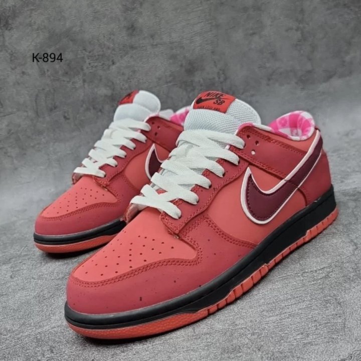 Кроссовки Nike SB Dunk Low