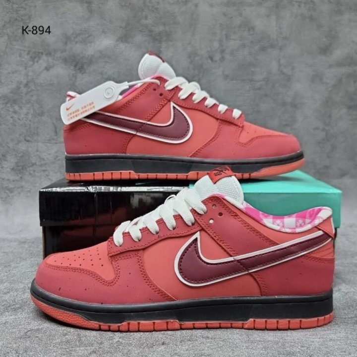 Кроссовки Nike SB Dunk Low