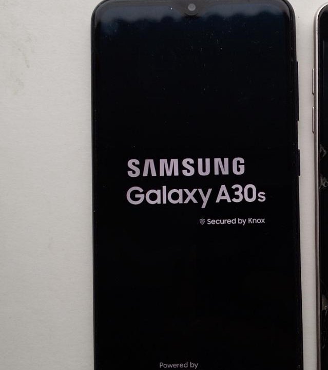 Samsung Galaxy А30 S+ A5 (2016) (золотой)