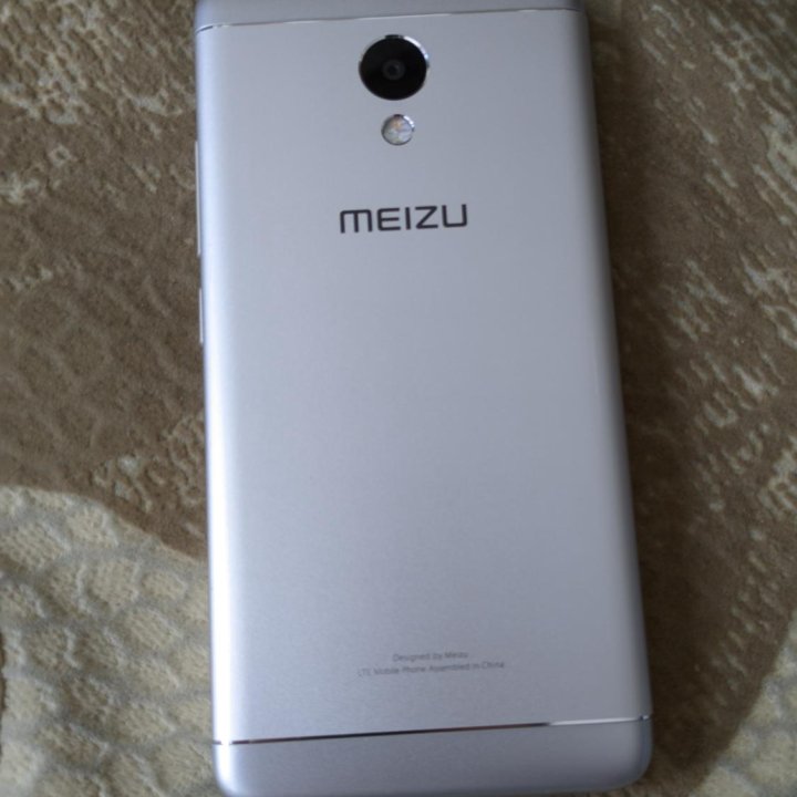 Смартфон Meizu M3s