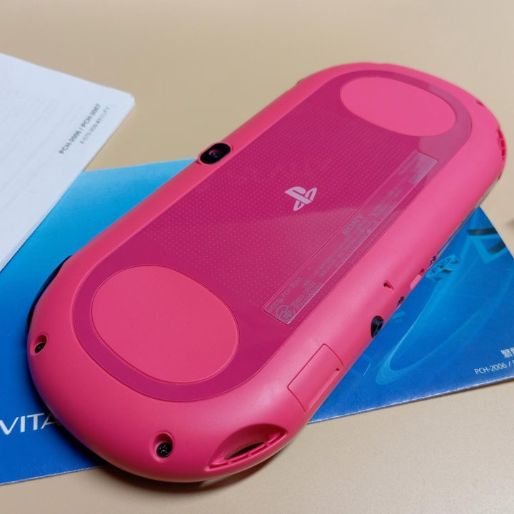 PS Vita Slim Pink 32Gb+игры