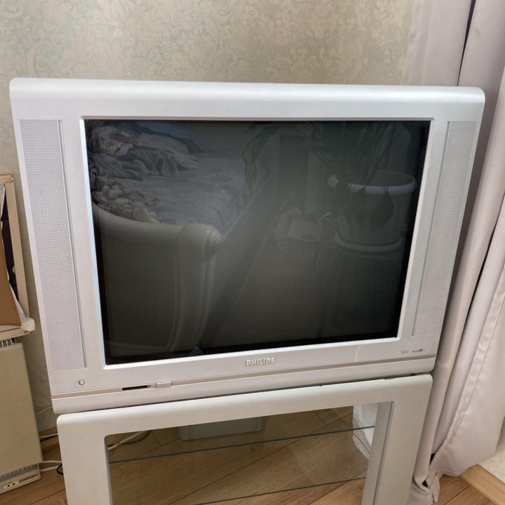 Телевизор Philips 29PT9009/12 Pixel plus с тумбой