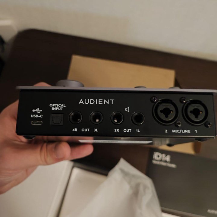 Звуковая карта Audient id14 mkii (2) - новая