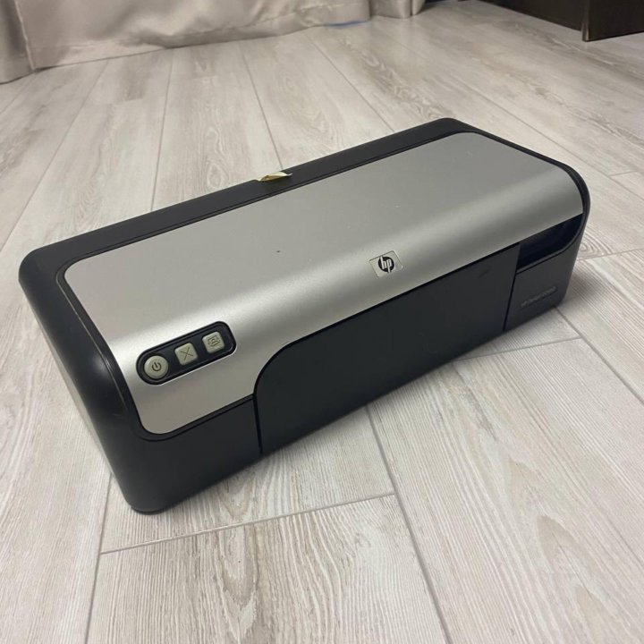 Принтер HP Deskjet D2460