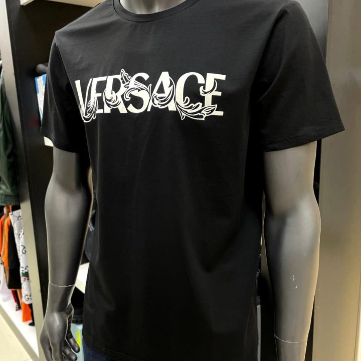 Футболки Versace