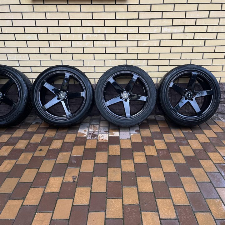 Колеса летние R20 Luxury Wheels X5 /Sentury