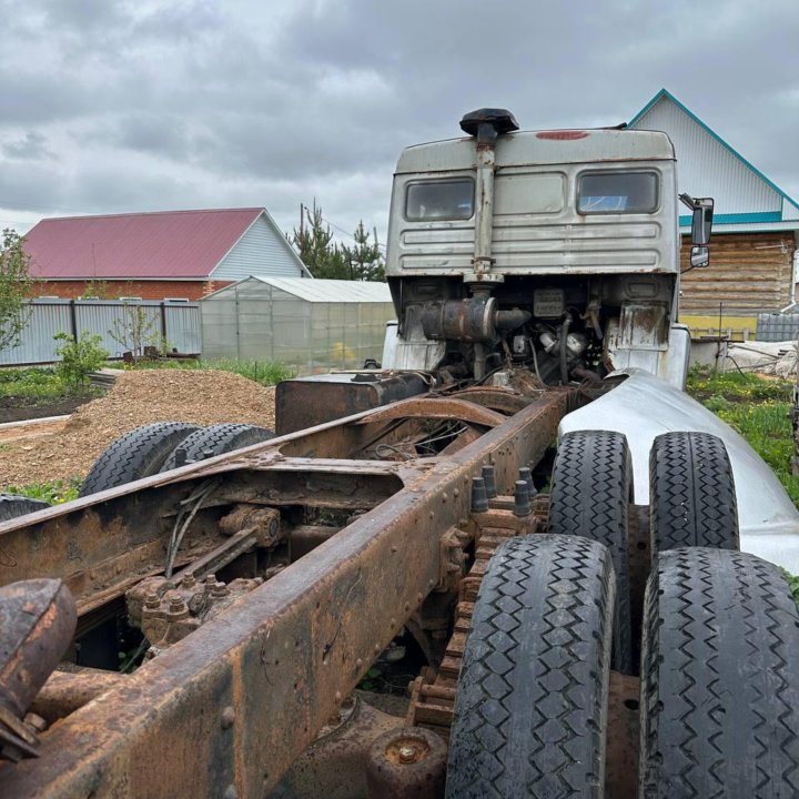 Камаз на запчасти