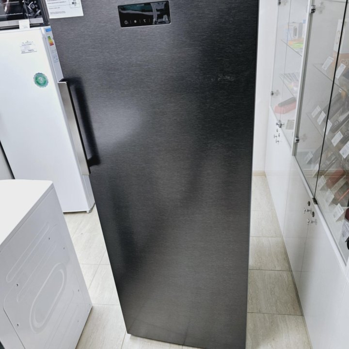 Морозильный шкаф Beko 255л NoFrost новый