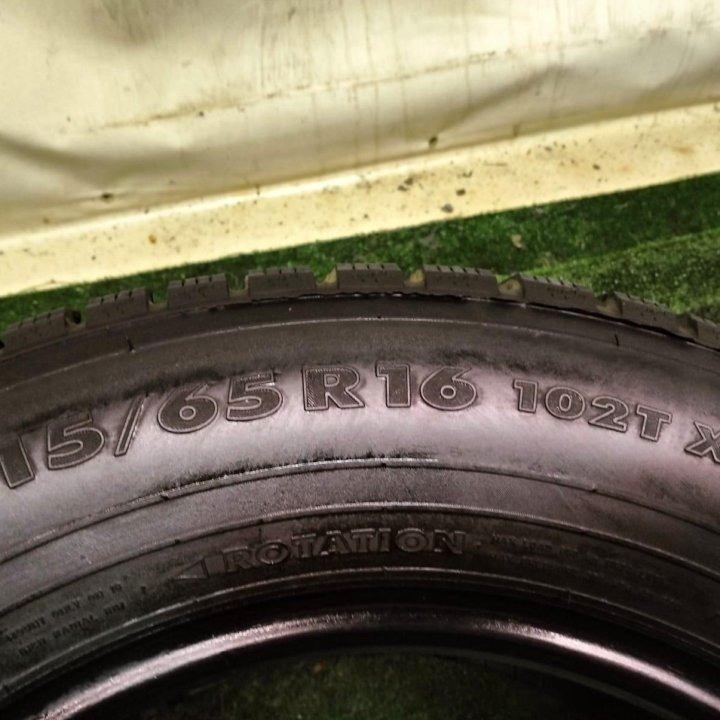 215/65 R16 Nokian Hakkapeliitta 7 2 шт