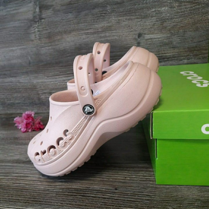 Crocs женские сабо платформа артикул 208186 пудра