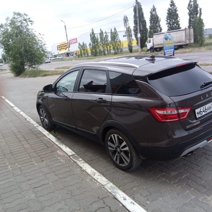 ВАЗ (Lada) Vesta Cross, 2018