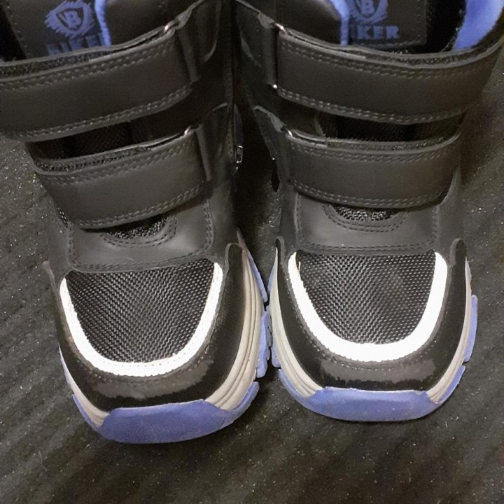 Зимние ботинки