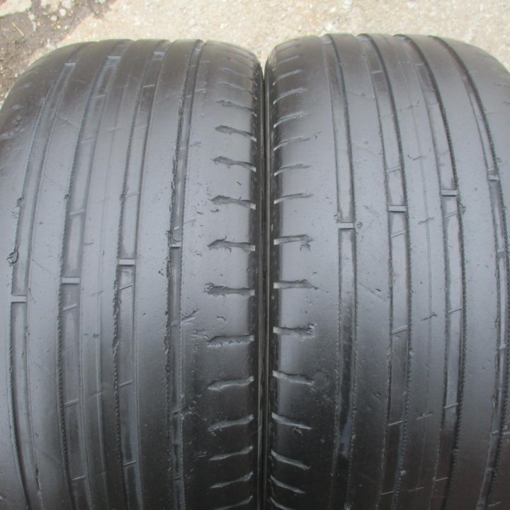 2шт 235 \ 45 ZR17 Nokian