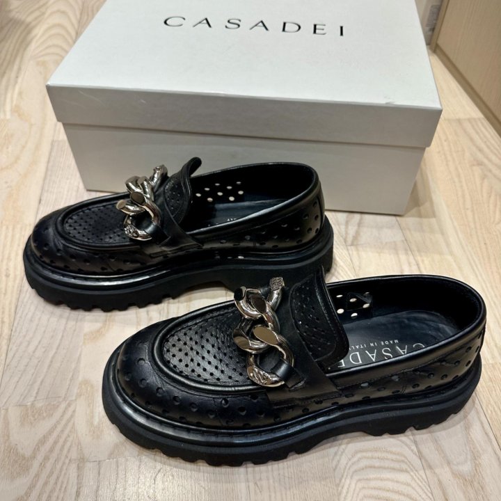 Лоферы Casadei