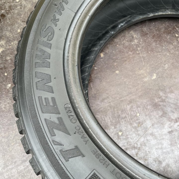 Kumho I*zenWis KW19 165/65 R14 2шт