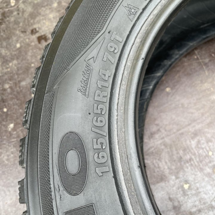 Kumho I*zenWis KW19 165/65 R14 2шт