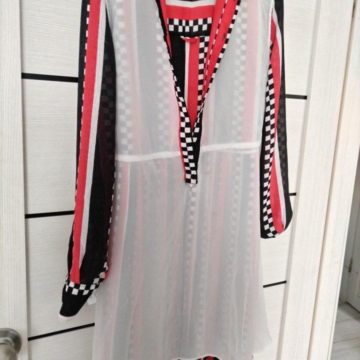 Платье новое