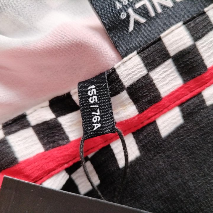 Платье новое