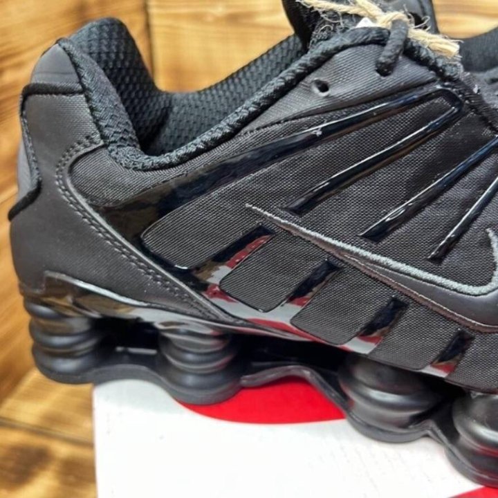 Кроссовки Nike Shox Tl