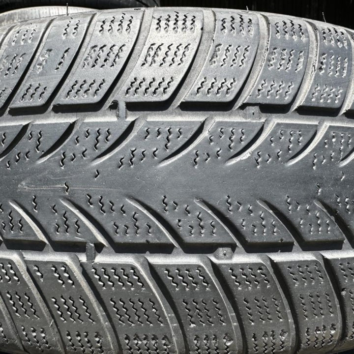 195/50 R16 Triangle WinterX TW401