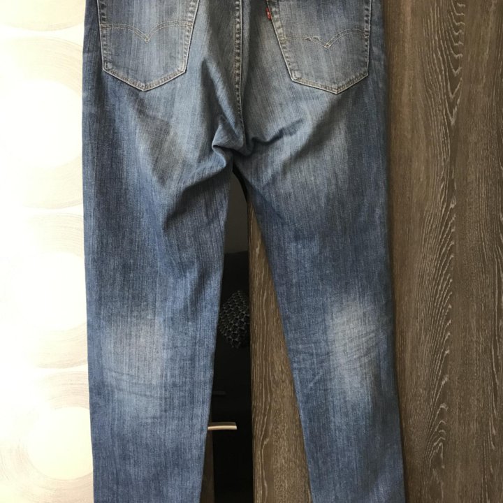 Джинсы Levi’s р.54