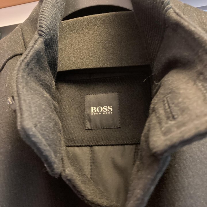 Пальто мужское демисезонное Hugo Boss