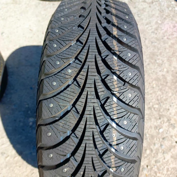 205/60 R16 Goodyear UltraGrip Extreme