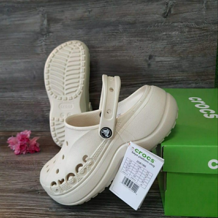 Crocs женские сабо платформа артикул 208186 бежев