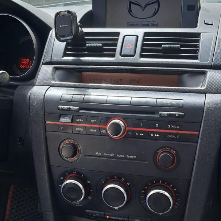 Mazda 3, 2004