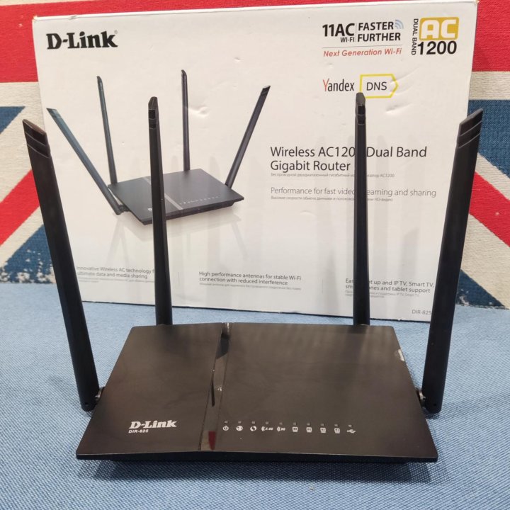 D-Link Dir-825