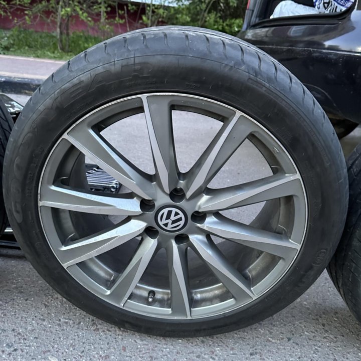 Колеса VAG 245/45/r19 5x112 66.6