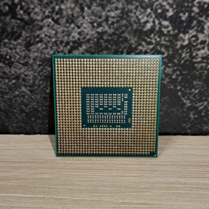 Процессор Intel Core i7-3612QM (SR0MQ)