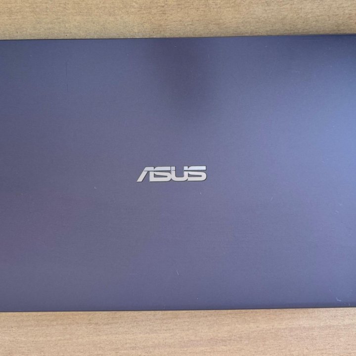 15.6’’ ASUS ViviBook (F509FL-BQ238T)