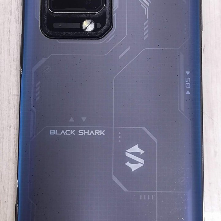 Флагманский смартфон для игр Black Shark 5 Pro