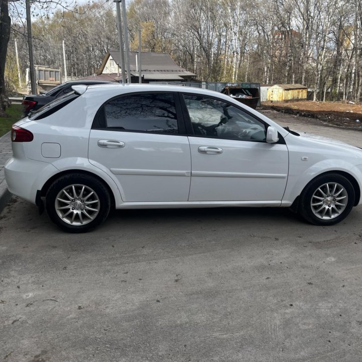 Chevrolet Lacetti, 2011