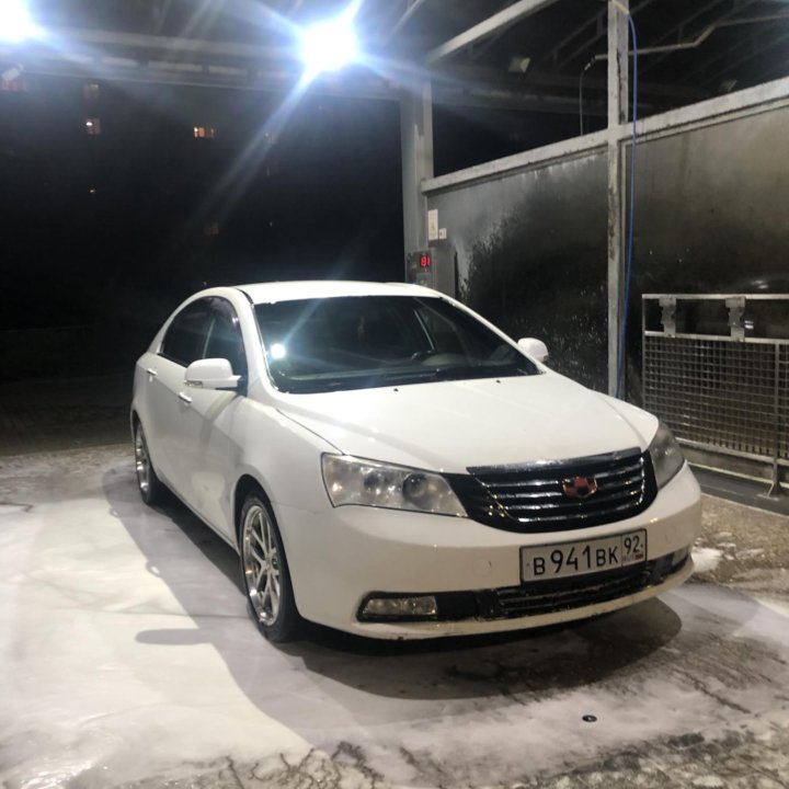 Geely Emgrand EC7, 2012