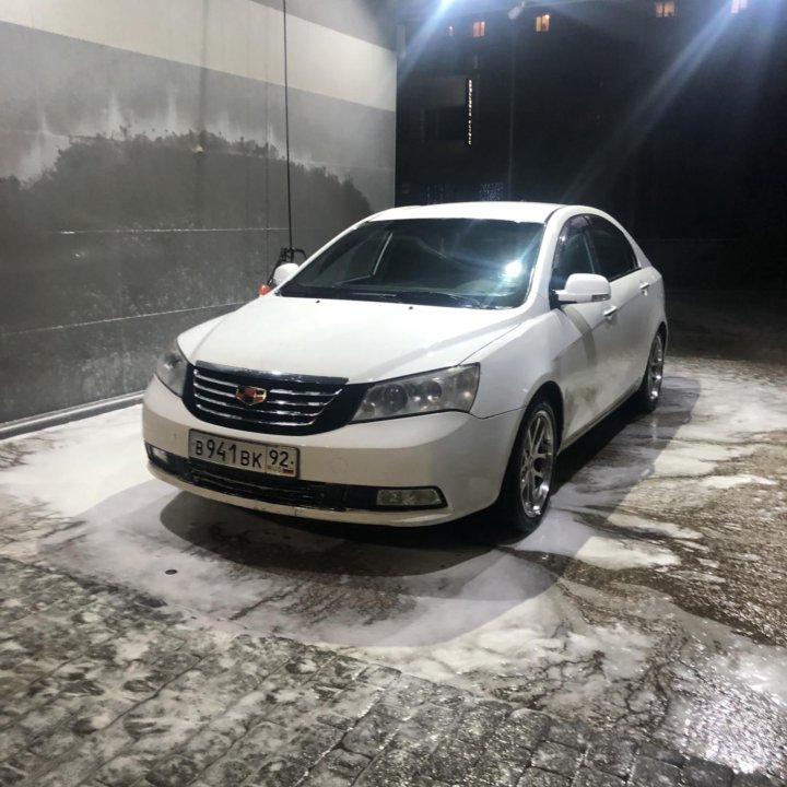 Geely Emgrand EC7, 2012