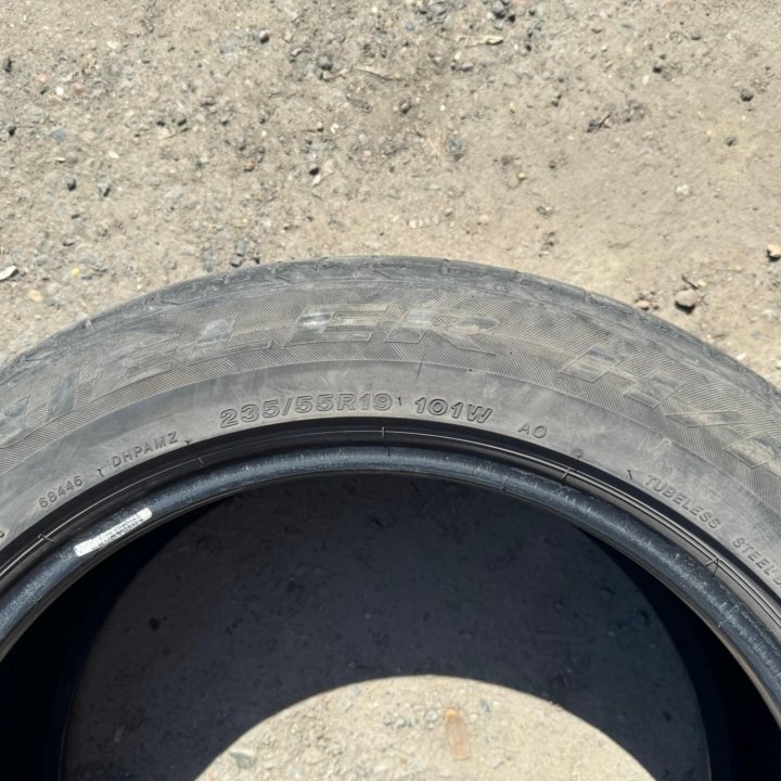 1шт. 235/55 R19 BRIDGESTONE ЛЕТО