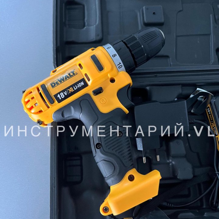 Шуруповерт DeWALT 18 v