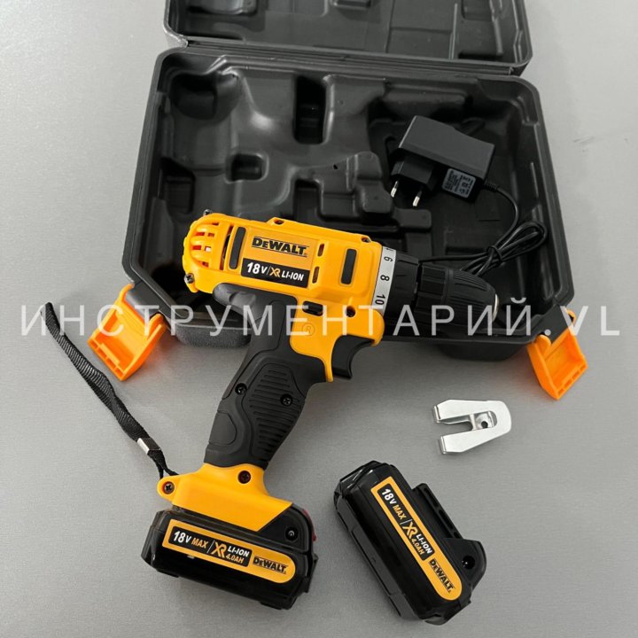 Шуруповерт DeWALT 18 v